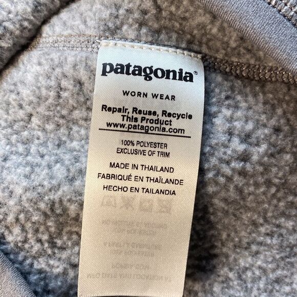 Patagonia Gray Heather 1/2 Zip Sweatshirt - Picture 5 of 5